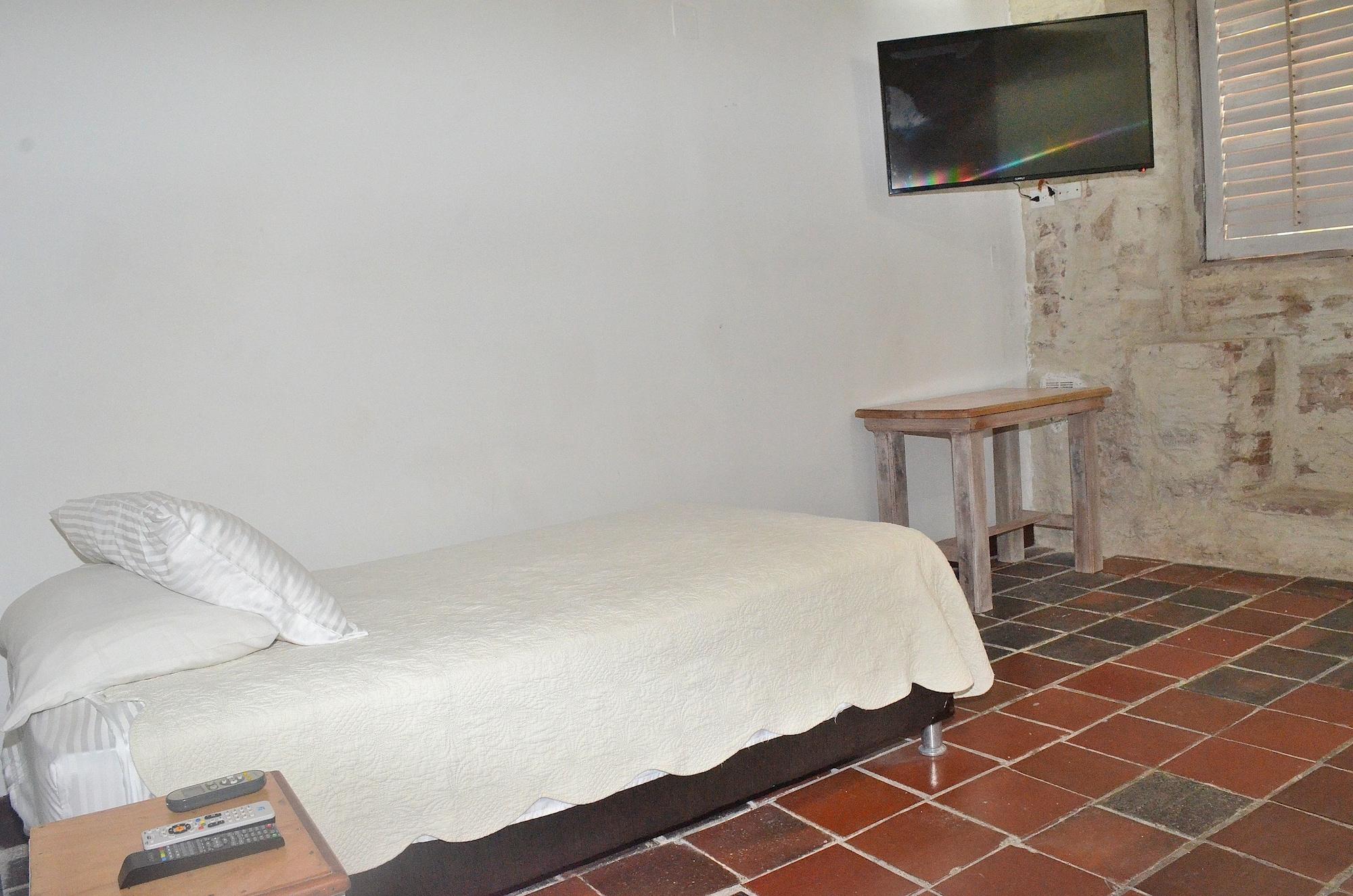 Hotel Puertas De Картахена Экстерьер фото