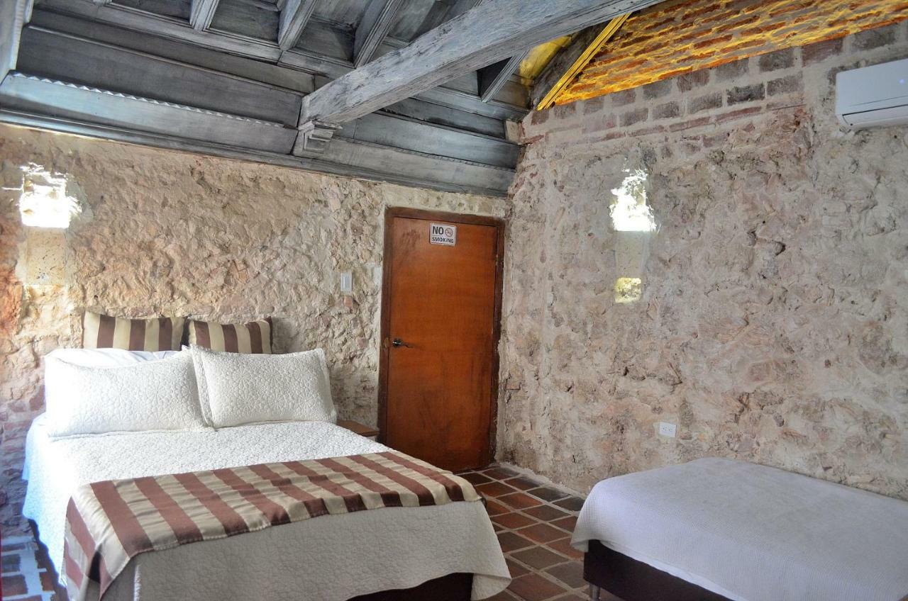 Hotel Puertas De Картахена Экстерьер фото